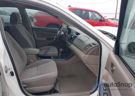 2005 Toyota Camry Le from USA, damaged, VIN 4T1BE32K75U572172